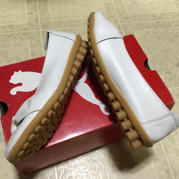 White Leather Woman Flat With Bow - Picture 3 of 7